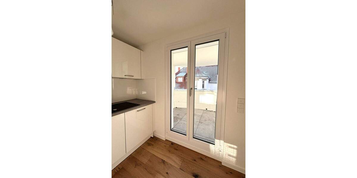 Etagenwohnung Sindelfingen Mitte - 3 Zimmer, 88 m&sup2;, 1.360&euro; | Angebot:24700104