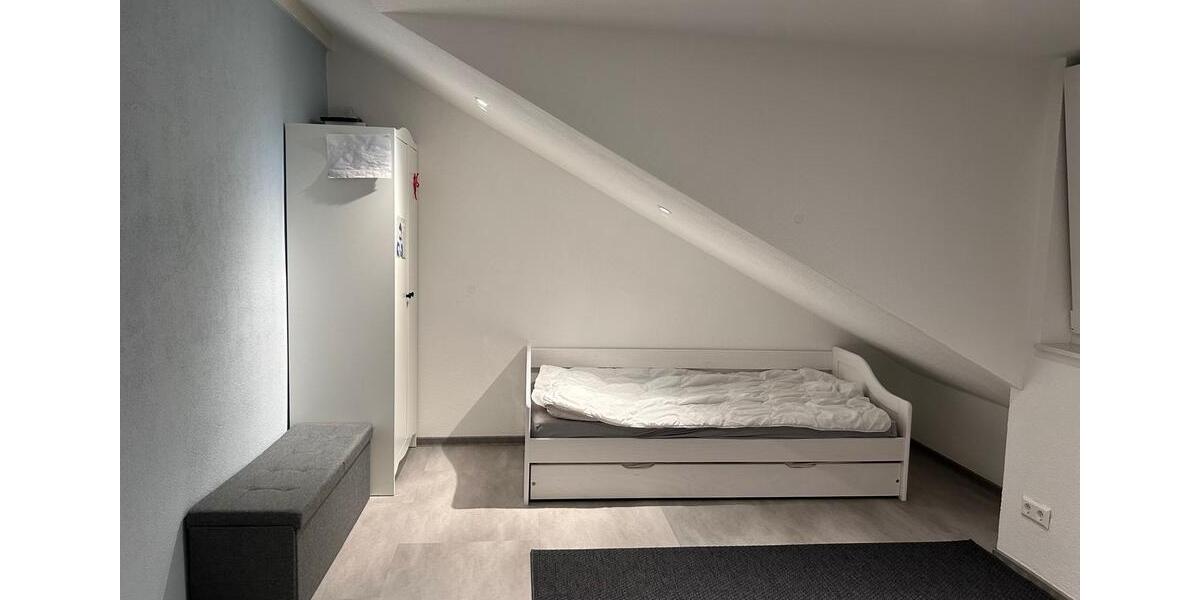 Elegantes Reihenmittelhaus mit 5 Zimmern in Esslingen am Neckar 5 zimmer