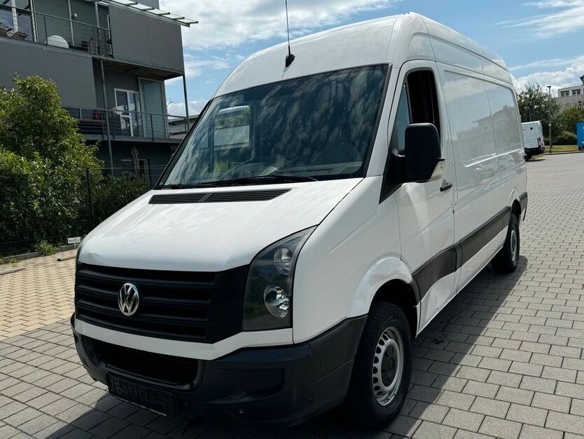 VW Crafter 225.000 km 9.980 € Holzgerlingen 71088