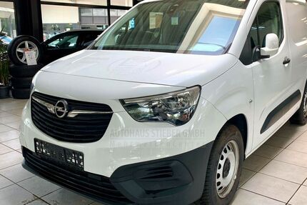 Opel Combo 66.650 km 11.470 € Stuttgart 70439