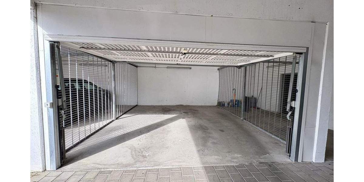 Etagenwohnung Leonberg - 5 Zimmer, 175 m&sup2;, 845.000&euro; | Angebot:25427687