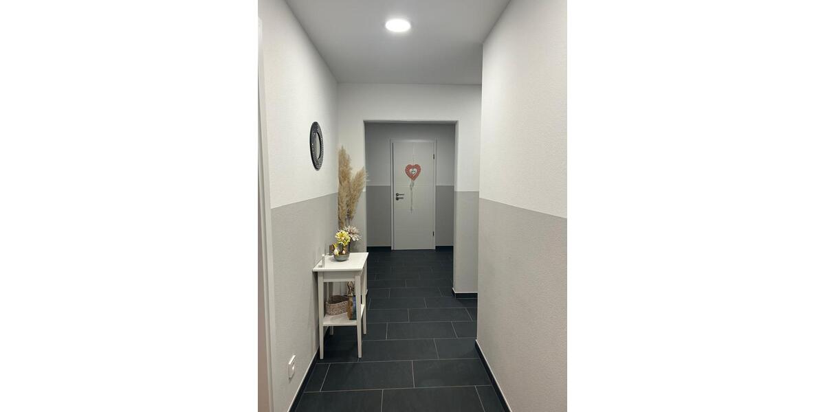 Dachgeschoßwohnung Böblingen Dagersheim - 4 Zimmer, 89 m&sup2;, 350.000&euro; | Angebot:26416729