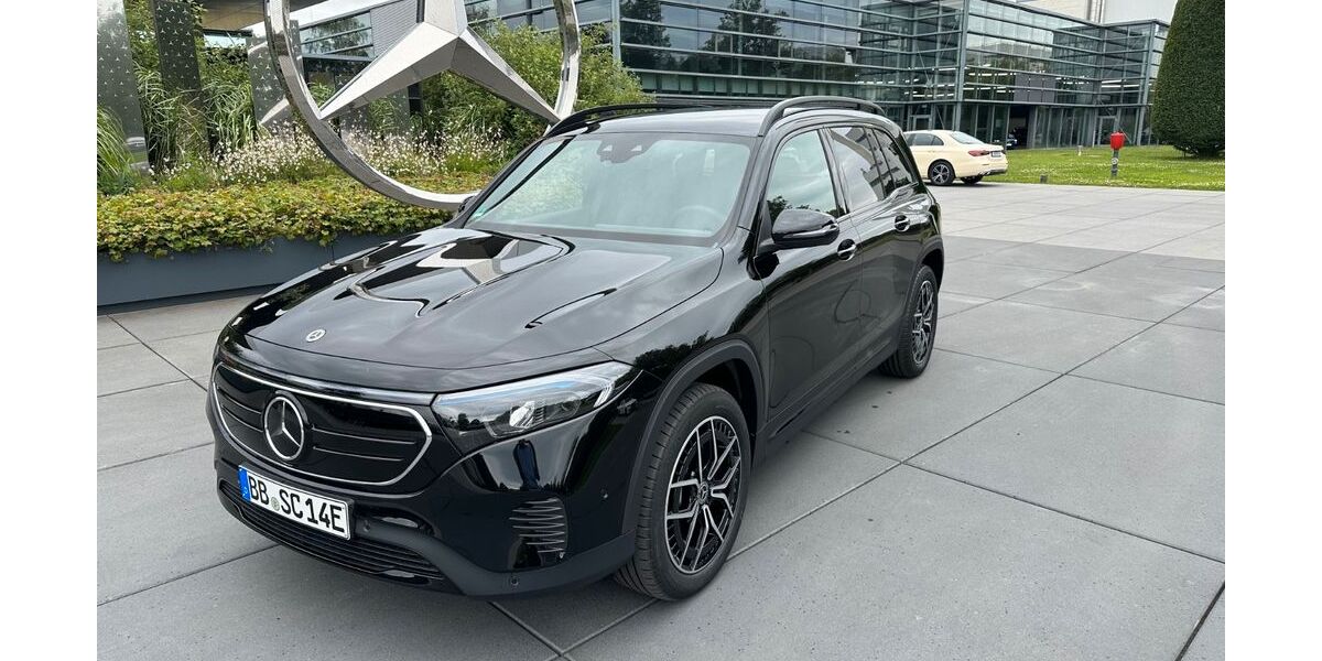 Mercedes-Benz EQB 42.000 km 37.390 &euro; Böblingen 71034