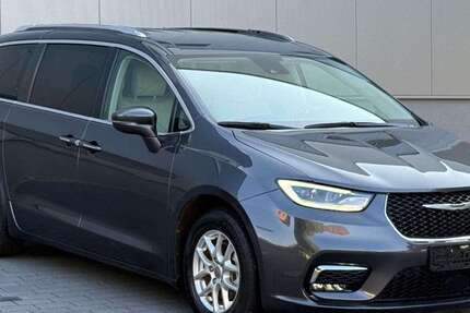 Chrysler Pacifica 37.300 km 28.900 € Kornwestheim 70806