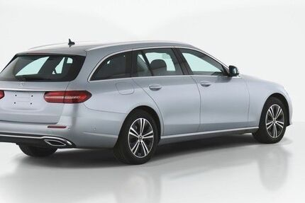Mercedes-Benz E 220 51.805 km 28.899 &euro; Jettingen 71131