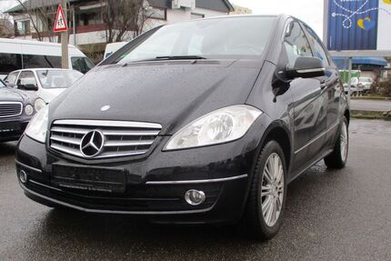 Mercedes-Benz A 170 73.639 km 6.900 &euro; Sindelfingen 71069