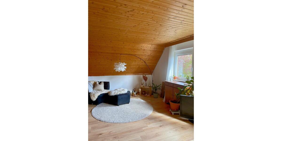 Einfamilienhaus Böblingen - 5.5 Zimmer, 170 m&sup2;, 490.000&euro; | Angebot:26634548