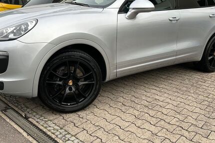 Porsche Cayenne 146.500 km 29.900 &euro; Reutlingen 72762