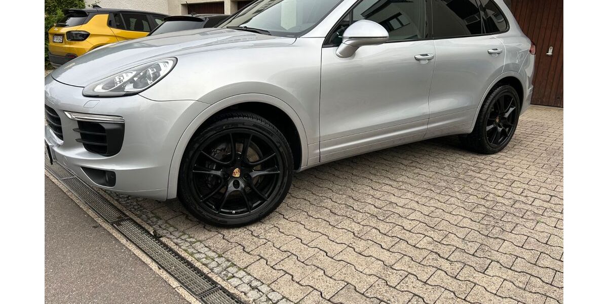Porsche Cayenne 146.500 km 29.900 &euro; Reutlingen 72762