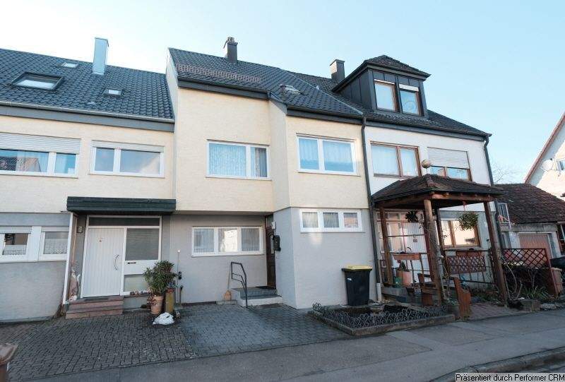 Reihenmittelhaus Ludwigsburg Oßweil - 4 Zimmer, 105 m&sup2;, 429.000&euro; | Angebot:25107243