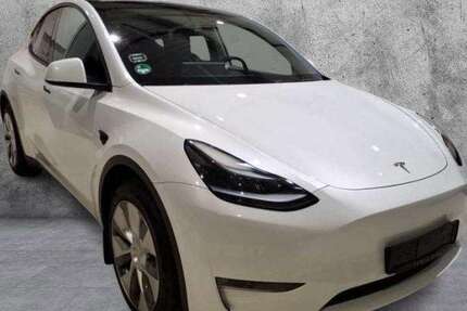 Tesla Model Y 22.777 km 39.890 &euro; Böblingen 71032