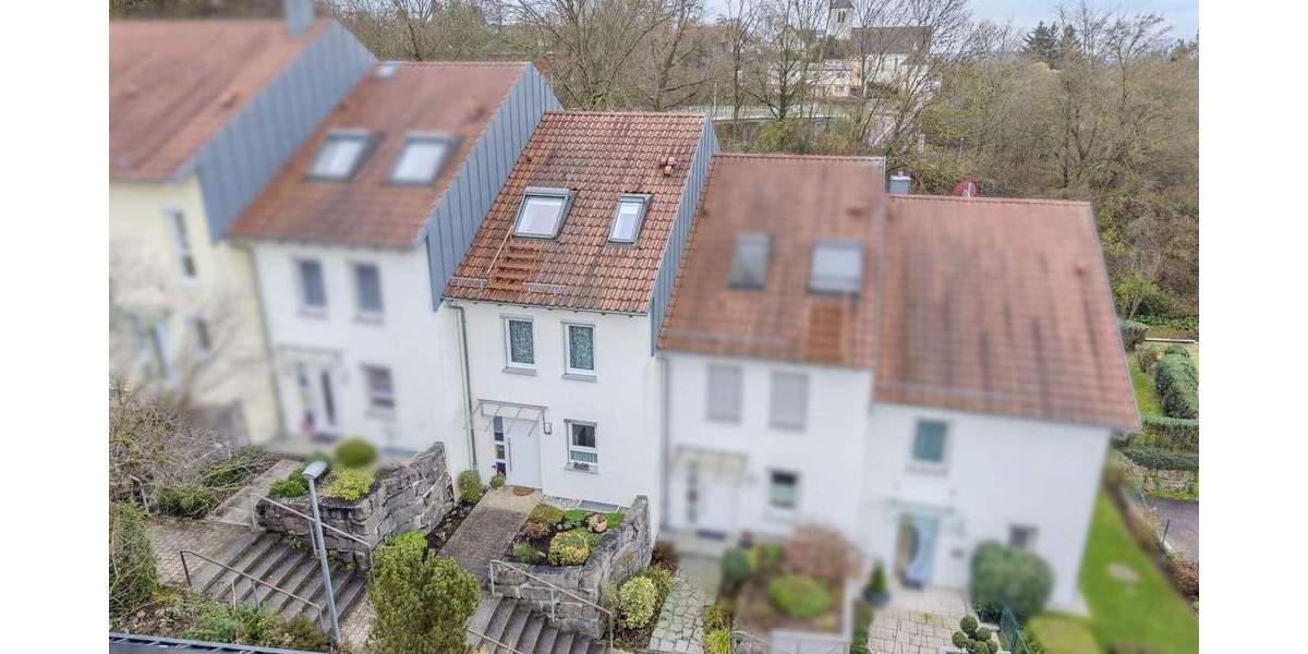 Reihenmittelhaus Stuttgart Neugereut - 4 Zimmer, 120 m&sup2;, 679.000&euro; | Angebot:24794184