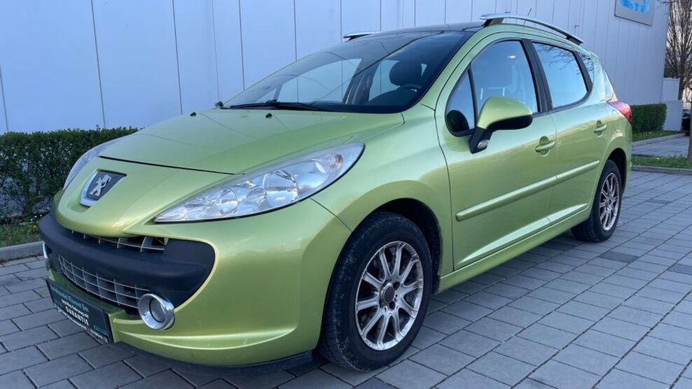 Peugeot 207 200.000 km 2.999 € Holzgerlingen 71088