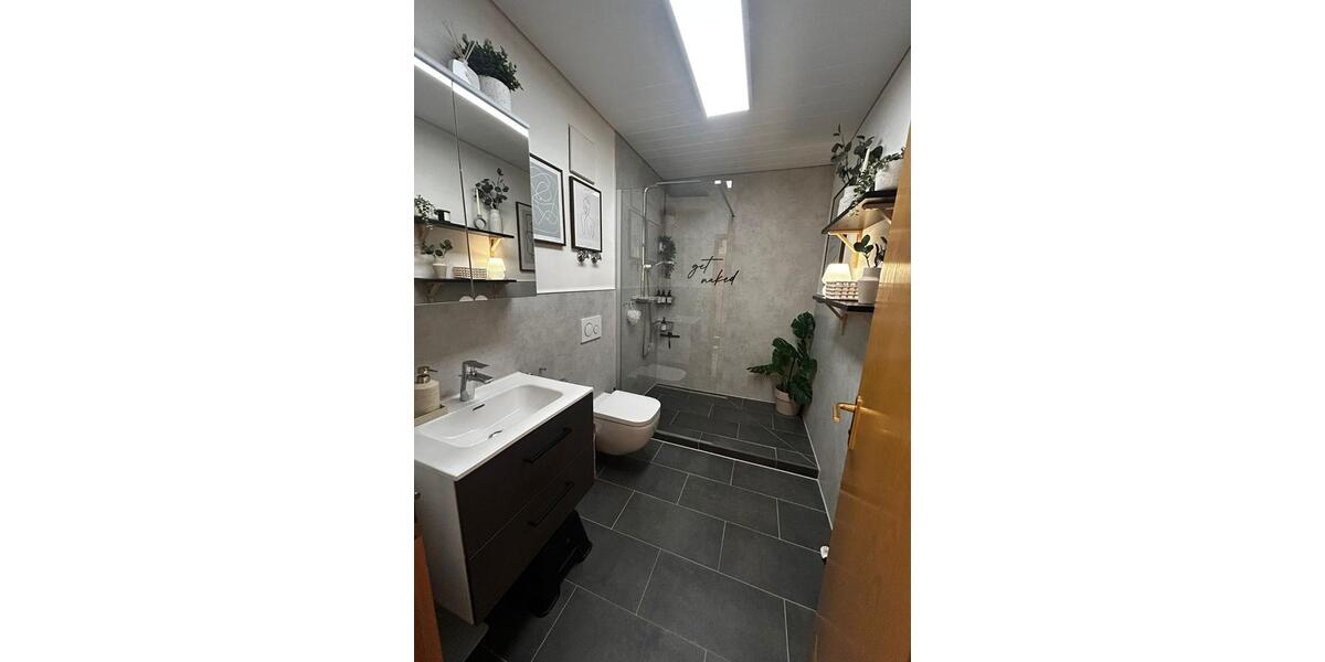 Dachgeschoßwohnung Aidlingen - 2.5 Zimmer, 57 m&sup2;, 225.000&euro; | Angebot:24294228