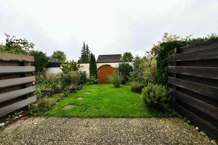 Haus zum Kaufen in Böblingen 549.000 € 109.77 m² 5 zimmer