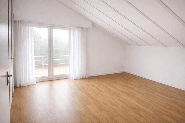 Doppelhaushälfte Holzgerlingen - 6 Zimmer, 178 m&sup2;, 3.000&euro; | Angebot:25519426