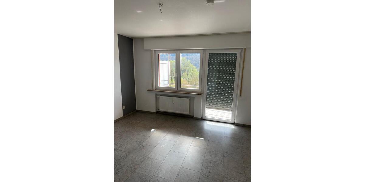 Etagenwohnung Pforzheim Eutingen - 3 Zimmer, 75 m&sup2;, 780&euro; | Angebot:25993670