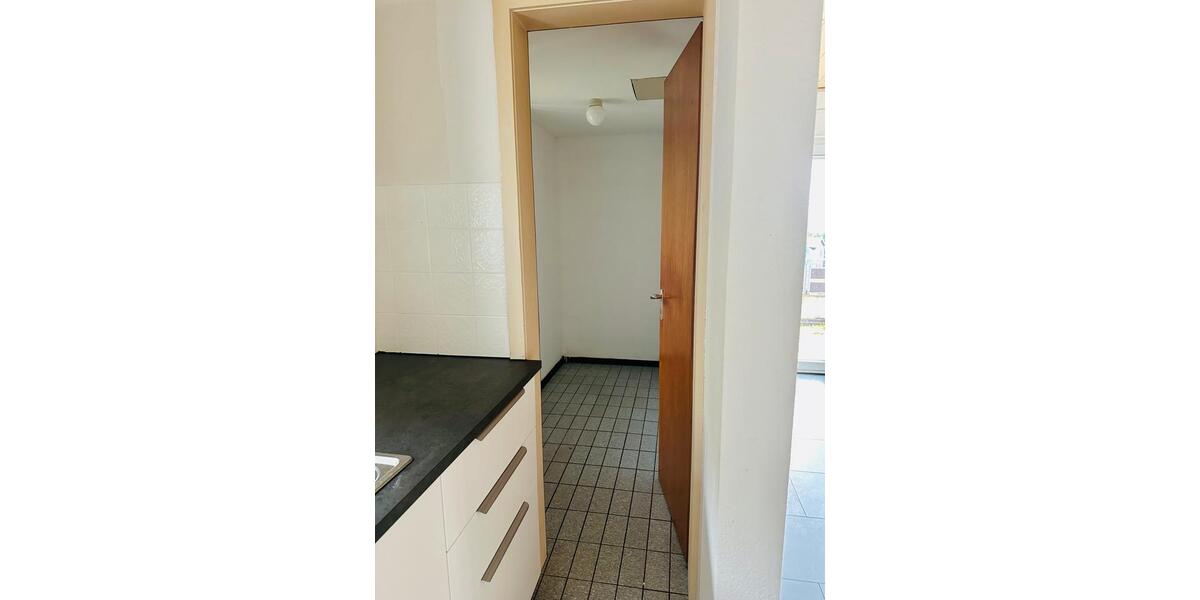 Erdgeschoßwohnung Calw - 4 Zimmer, 147 m&sup2;, 1.176&euro; | Angebot:26136041