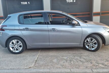 Peugeot 308 109.000 km 5.900 &euro; Magstadt (in der Nähe von Stuttgart) 71106