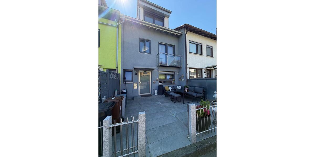 Reihenhaus Großbettlingen - 6 Zimmer, 180 m&sup2;, 590.000&euro; | Angebot:26277893