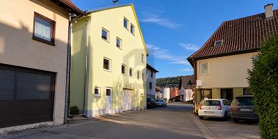 EIN ZUHAUSE ZUM WOHLFÜHLEN MIT GARTENIDYLLE - Einfamilienhaus Wildberg | Angebot:27607810