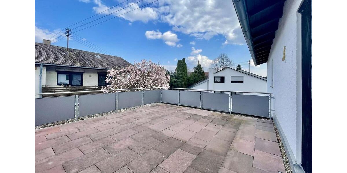 Etagenwohnung Vaihingen an der Enz - 4 Zimmer, 112 m&sup2;, 1.200&euro; | Angebot:25987146