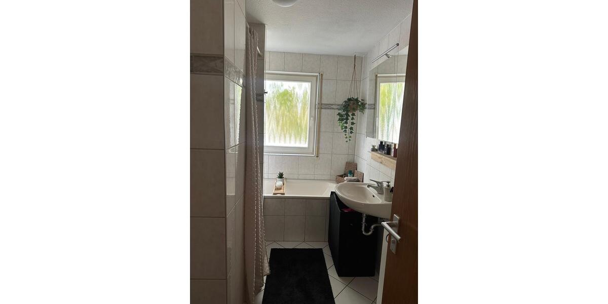 Erdgeschoßwohnung Kirchentellinsfurt - 2.5 Zimmer, 68 m&sup2;, 295.000&euro; | Angebot:26321128