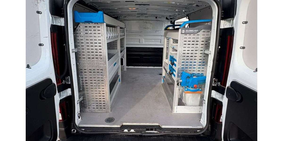 Opel Vivaro 57.783 km 16.590 &euro; Sindelfingen 71065