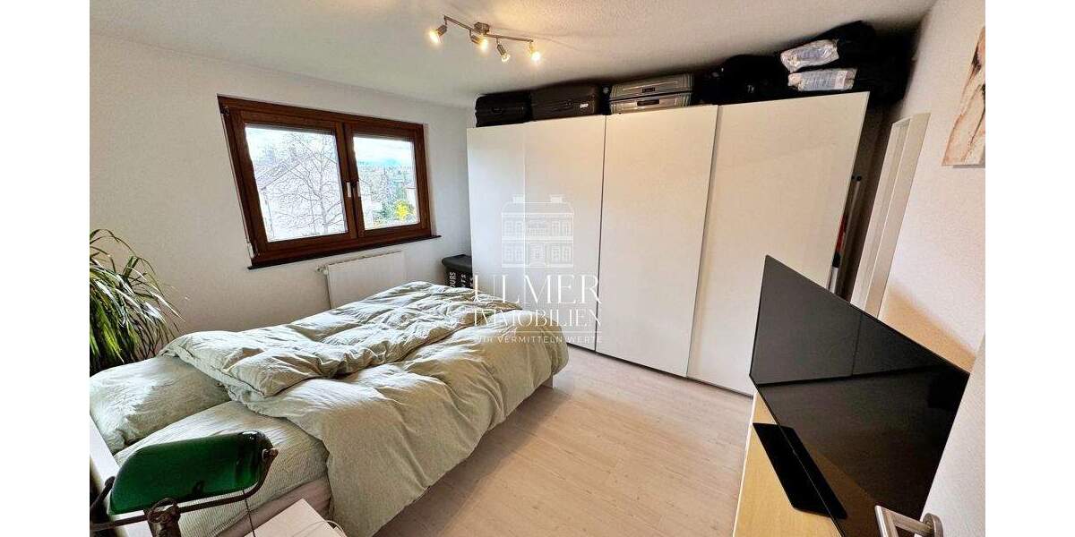 Einfamilienhaus Böblingen - 8 Zimmer, 154 m&sup2;, 660.000&euro; | Angebot:24814342