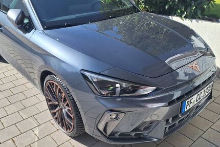 Cupra Leon 10.500 km 33.999 &euro; Heimsheim 71296