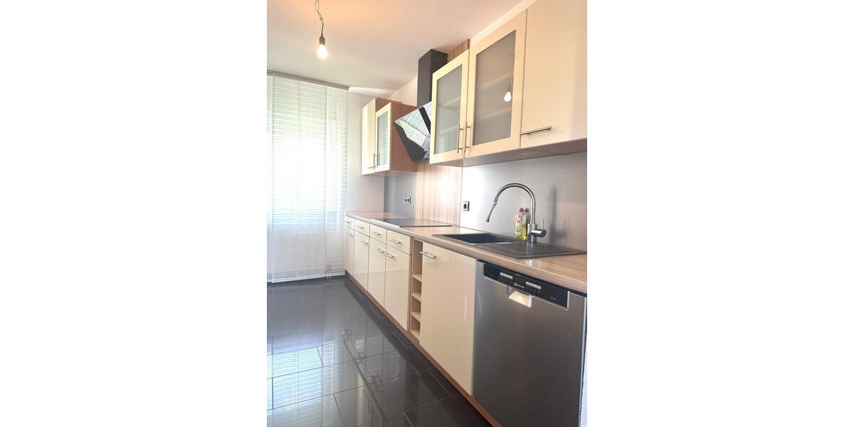 Etagenwohnung Pforzheim Eutingen - 3.5 Zimmer, 84 m&sup2;, 1.170&euro; | Angebot:25953936