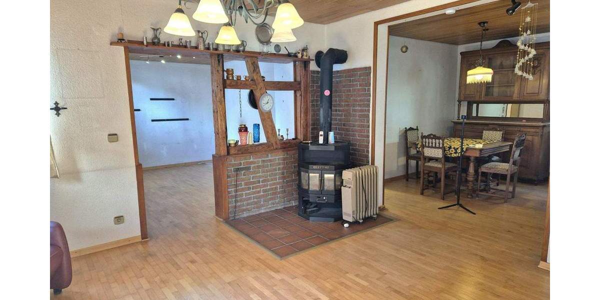 Mehrfamilienhaus, Wohnhaus Esslingen Mettingen - 1 Zimmer, 204 m&sup2;, 580.000&euro; | Angebot:23987023