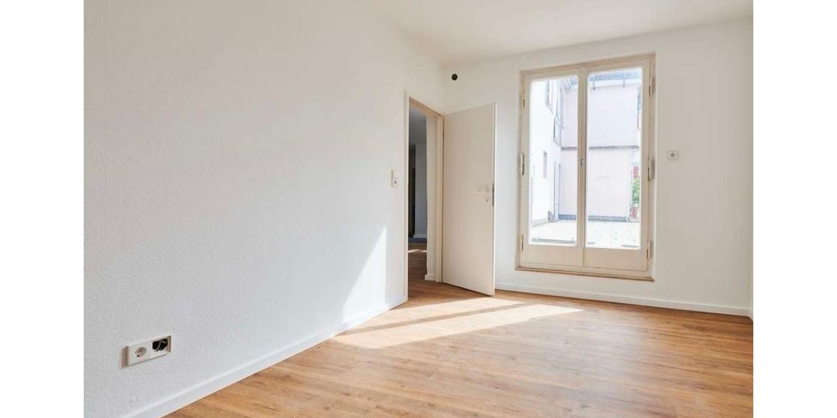 Etagenwohnung Sindelfingen - 2.5 Zimmer, 63 m&sup2;, 289.000&euro; | Angebot:26416726