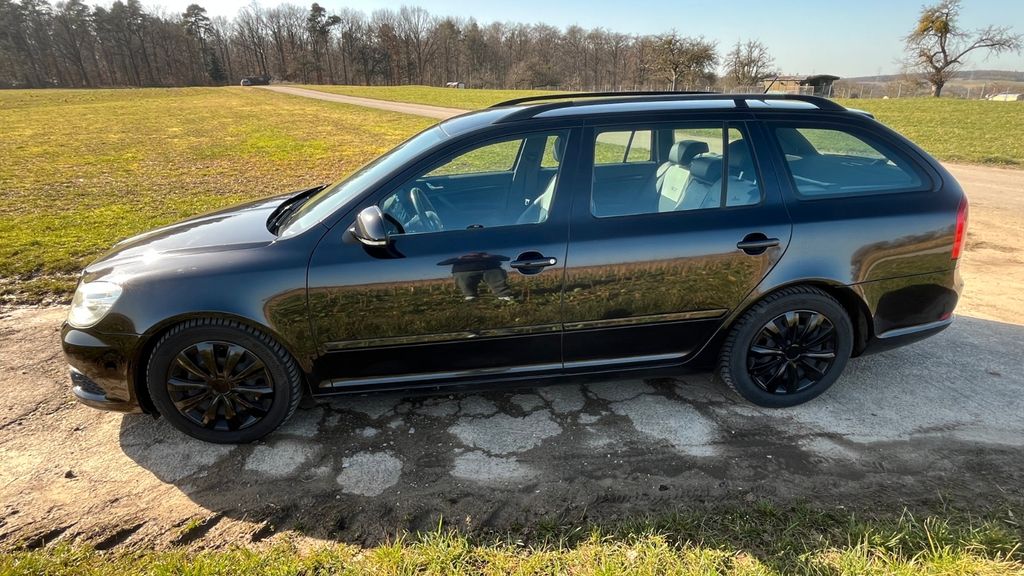 Skoda Octavia 220.865 km 2.999 &euro; Eberdingen 71735