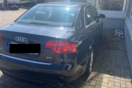 Audi A4 215.000 km 3.000 &euro; Böblingen 71032