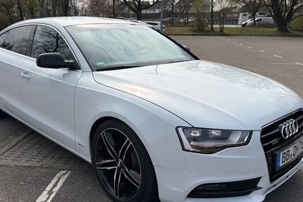 Audi A5 219.000 km 9.899 &euro; Sindelfingen - Maichingen 71069