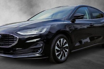 Ford Focus 17.500 km 25.900 &euro; Illingen - Schützingen 75428