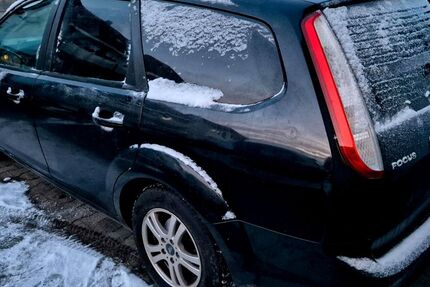 Ford Focus 247.355 km 2.600 &euro; Filderstadt 70794