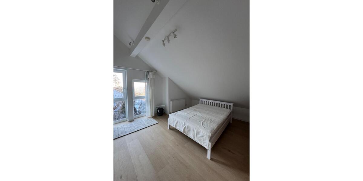 Doppelhaushälfte in Kohlberg mit schöner Aussicht zu vermieten. 5 zimmer