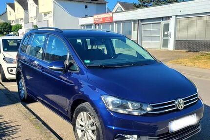 VW Touran 186.100 km 12.400 &euro; Stuttgart 70374