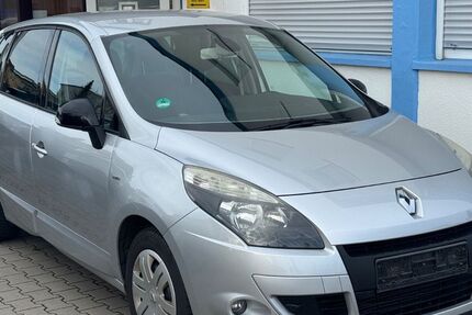 Renault Scenic 239.000 km 2.380 &euro; Pforzheim 75181