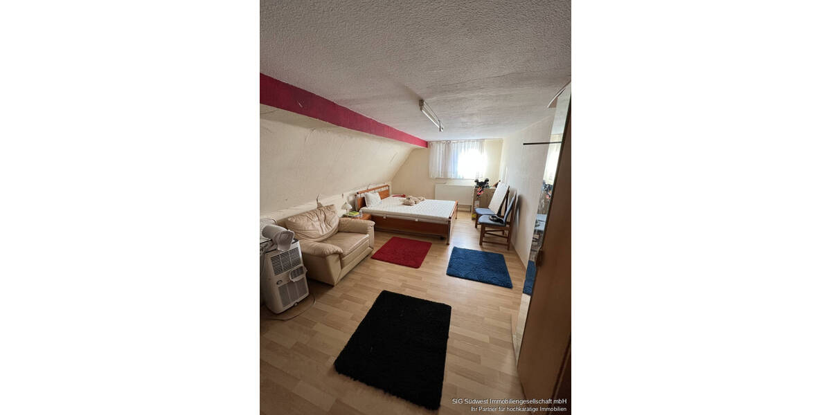 Einfamilienhaus Korntal-Münchingen Münchingen - 5 Zimmer, 198 m&sup2;, 449.000&euro; | Angebot:24038138