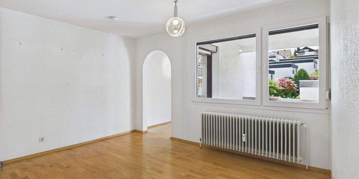 Etagenwohnung Esslingen am Neckar Sulzgries - 3 Zimmer, 88 m&sup2;, 290.000&euro; | Angebot:24155845