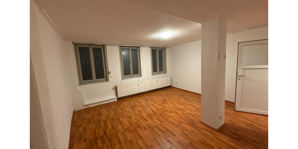 Erdgeschoßwohnung Calw - 2 Zimmer, 69 m&sup2;, 600&euro; | Angebot:24810175
