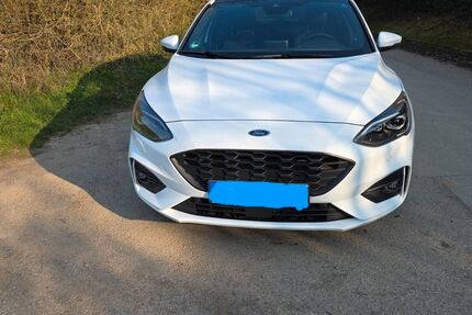 Ford Focus 142.050 km 12.500 &euro; Stuttgart 70378