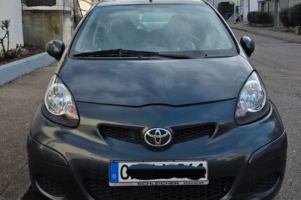 Toyota Aygo (X) 110.430 km 2.800 &euro; Neuhausen 73765
