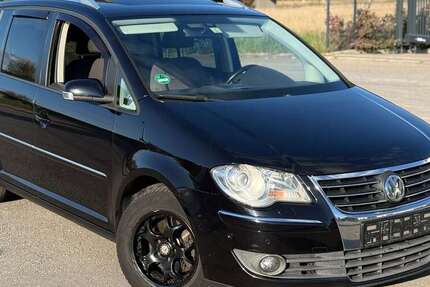 VW Touran 274.000 km 2.999 € Tübingen 72072