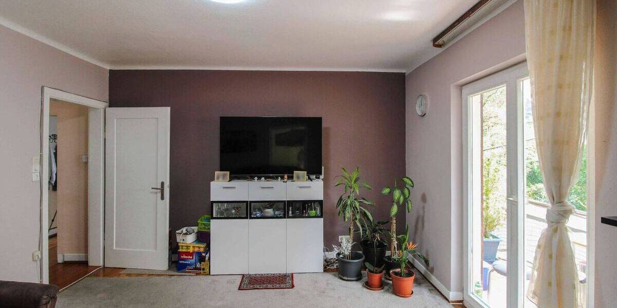 Einfamilienhaus Calw - 7 Zimmer, 329.000&euro; | Angebot:25985072