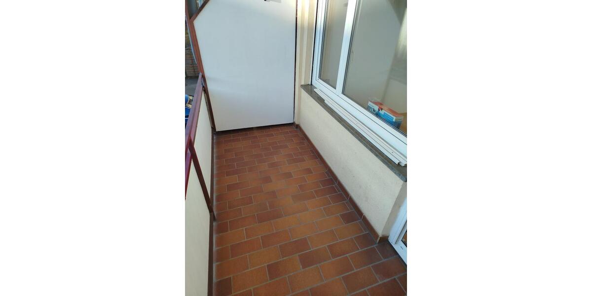 Erdgeschoßwohnung Stuttgart Luginsland - 1 Zimmer, 28 m&sup2;, 110.000&euro; | Angebot:24803430