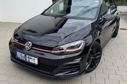 VW Golf 160.000 km 21.700 &euro; Schönaich 71101
